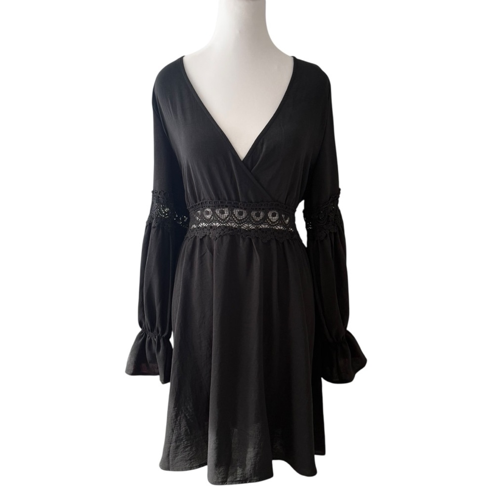 Shein Crochet Inset V Neck Mini Dress Size Medium Black